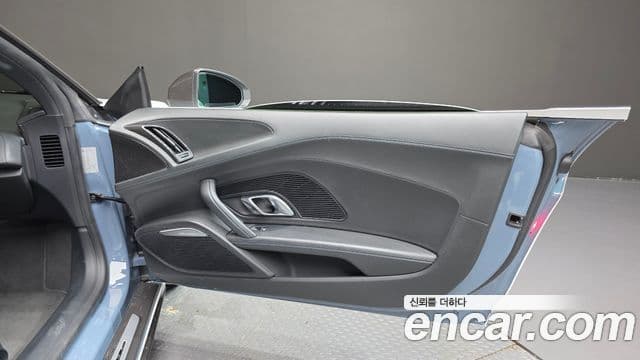 Audi R8 2019 — Photo 7/29
