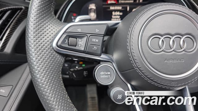 Audi R8 2019 — Photo 2/29