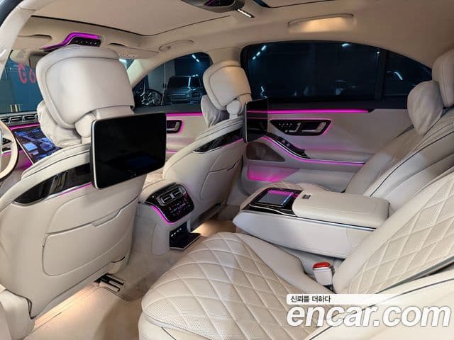 Mercedes-Benz S-Class 2021 — ფოტო 15/18
