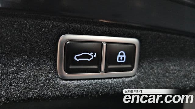 Hyundai Grandeur Hybrid 2025 — ფოტო 11/32