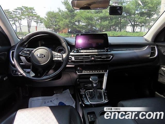 Kia Seltos 2020 — фото 4 из 20