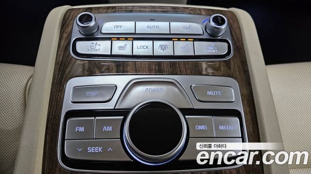 Kia The K9 2018 — Şəkil 18/20