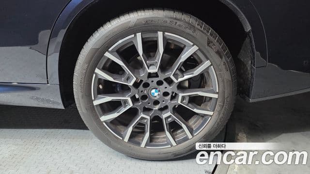 BMW X5 2025 — Photo 17/30