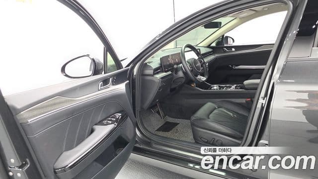 Kia K5 2025 — Şəkil 10/20