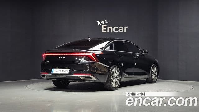 Kia K8 2022 — ფოტო 2/20