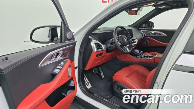 BMW XM 2025 — ფოტო 10/20