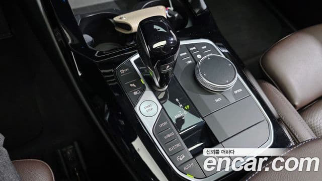 BMW X3 2021 — Photo 19/34
