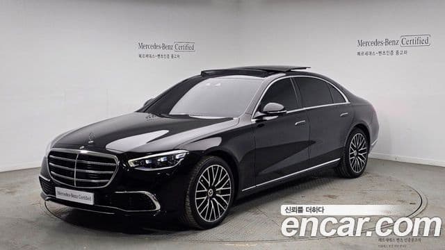 Mercedes-Benz S-Class 2025 — Photo 7/20