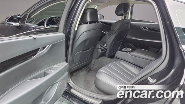 Genesis Electrified G80 2021 — Şəkil 12/20