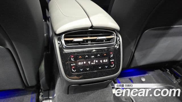 Mercedes-Benz EQS 2022 — ფოტო 27/33