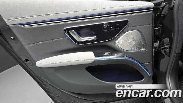 Mercedes-Benz EQS 2022 — ფოტო 29/33