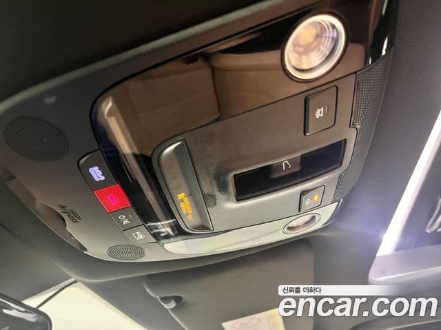 Kia K5 2022 — Şəkil 17/20