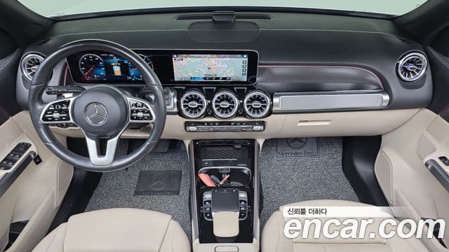 Mercedes-Benz GLB-Class 2020 — ფოტო 6/20