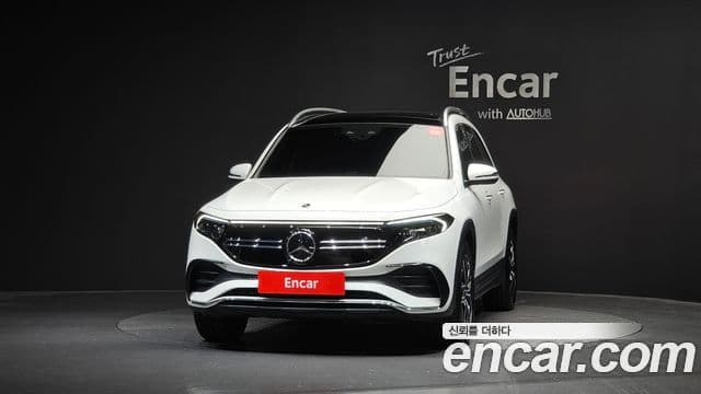 Mercedes-Benz EQB 2024 — ფოტო 2/20