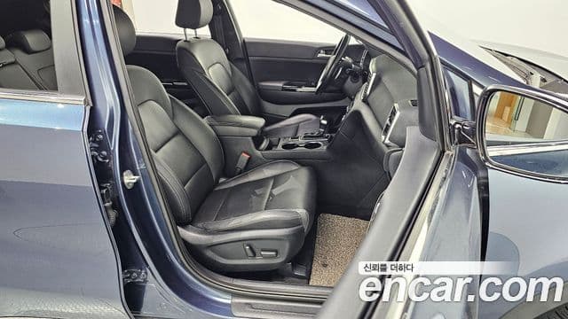 Kia Sportage The Bold 2021 — Şəkil 10/20