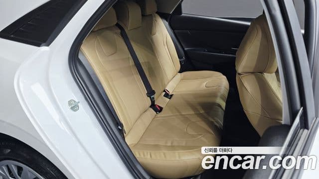 Hyundai The New Avante Hybrid 2021 — Şəkil 7/32