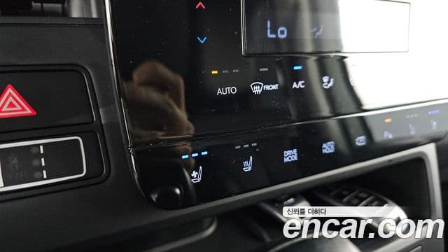 Hyundai Staria 2021 — ფოტო 15/20