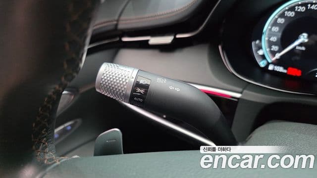 Genesis GV70 2021 — фото 20 из 20