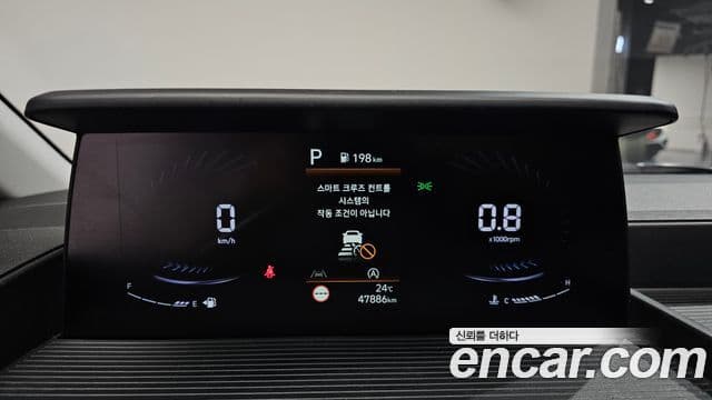 Hyundai Staria 2021 — Фото 8/20