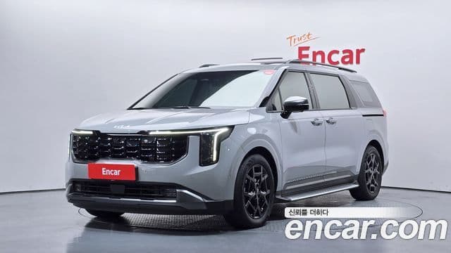 Kia Carnival 2024 — Фото 1/20