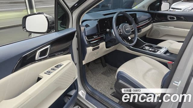 Kia Carnival 2024 — Фото 10/20