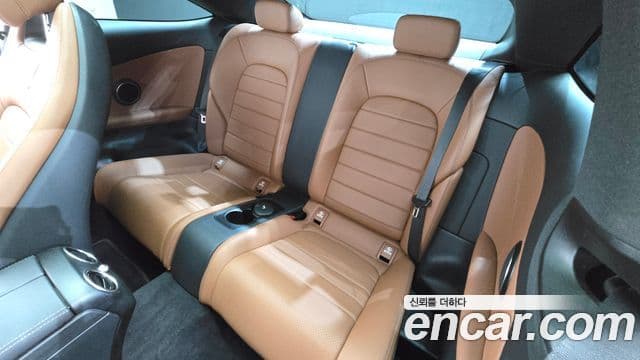 Mercedes-Benz C-Class 2020 — ფოტო 11/20