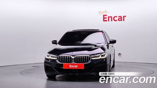 BMW 5 Series 2022 — Şəkil 2/20
