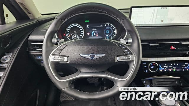 Genesis Electrified G80 2022 — ფოტო 13/20