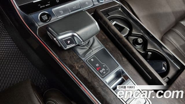 Audi A7 2021 — Şəkil 9/20