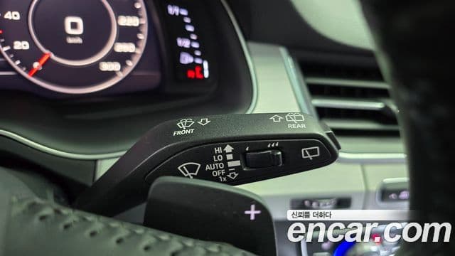 Audi Q7 2019 — фото 20 из 20