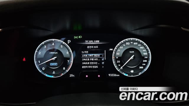 Genesis G70 2019 — ფოტო 19/20