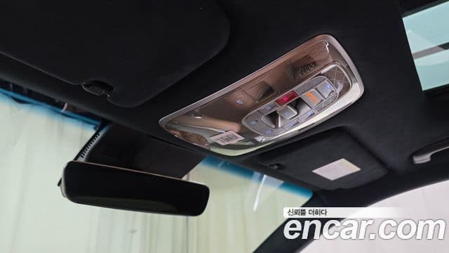 Genesis GV70 2024 — ფოტო 17/20