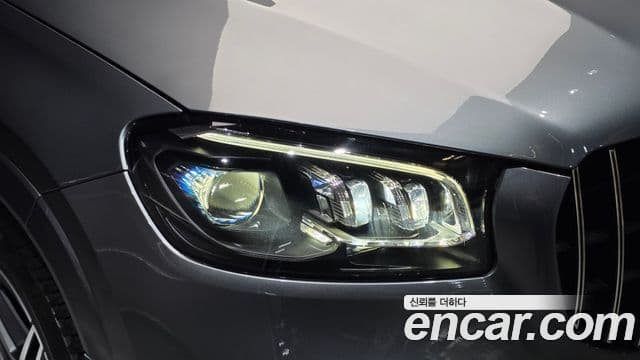 Mercedes-Benz GLS-Class 2022 — Photo 23/31