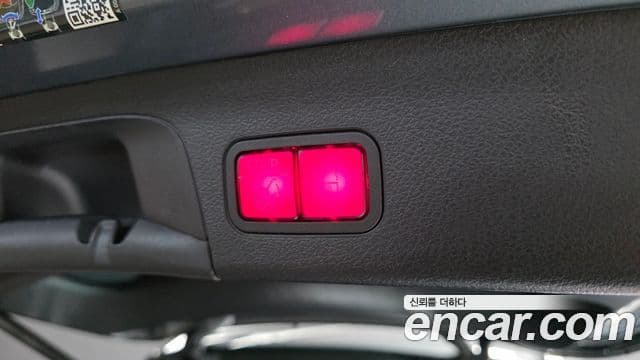 Mercedes-Benz GLS-Class 2022 — Photo 15/31