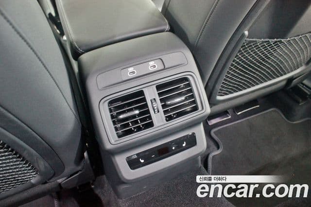 Audi Q5 2025 — ფოტო 15/20
