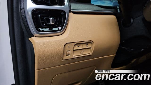 Kia Sorento 2022 — Şəkil 19/20