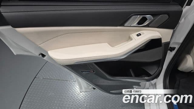 BMW X5 2025 — Photo 20/30