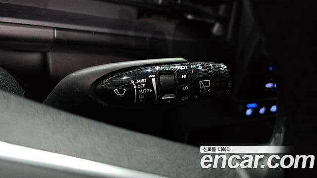 Hyundai Staria 2025 — фото 20 из 20