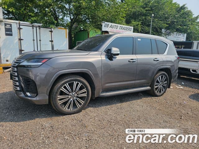 Lexus LX 2025 — фото 4 из 20