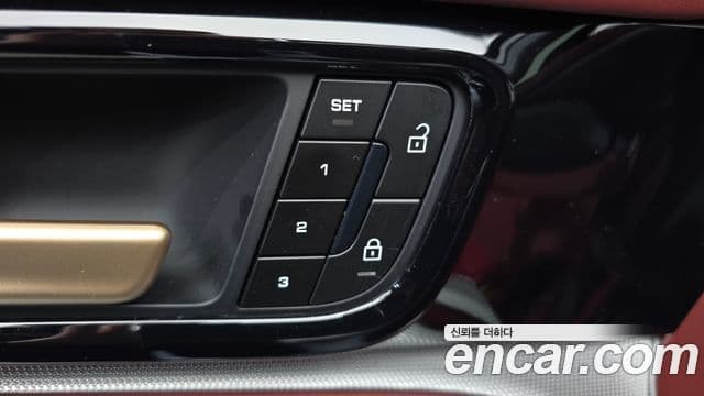 Porsche Panamera 2025 — Photo 8/37