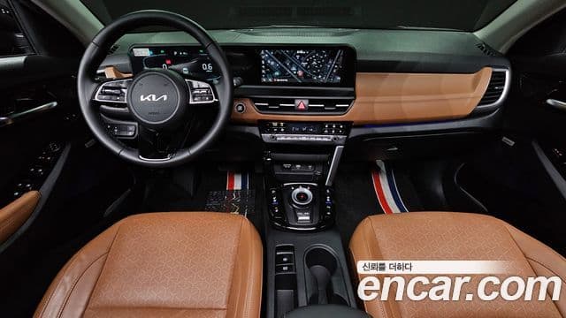 Kia Seltos 2024 — ფოტო 7/20