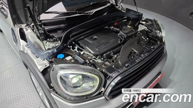 Mini Cooper Countryman 2023 — ფოტო 26/30