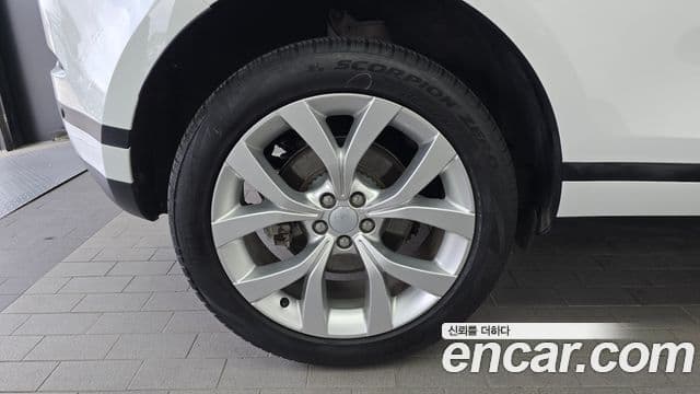 Land Rover Range Rover Evoque 2023 — Şəkil 5/20