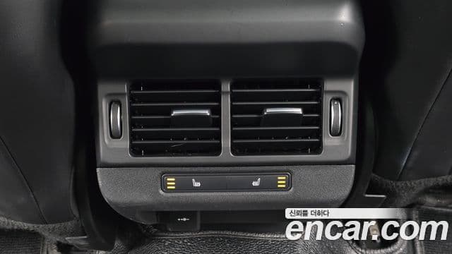 Land Rover Range Rover Evoque 2023 — Şəkil 19/20