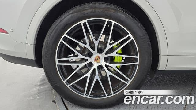 Porsche Cayenne 2024 — Şəkil 5/20