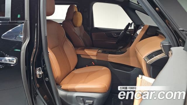Toyota Alphard 2023 — Фото 13/20