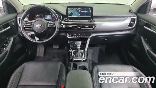 Kia Seltos 2021 — ფოტო 7/20