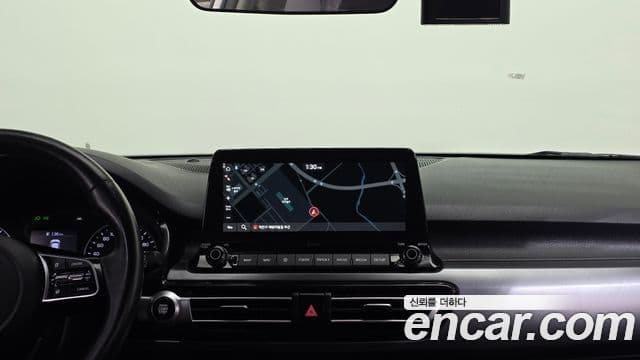 Kia Seltos 2021 — ფოტო 16/20