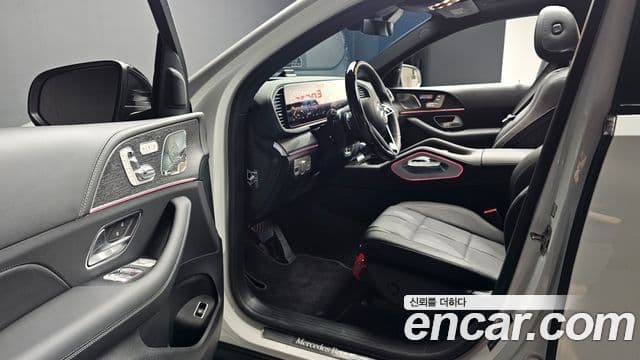 Mercedes-Benz GLE-Class 2026 — фото 10 из 20