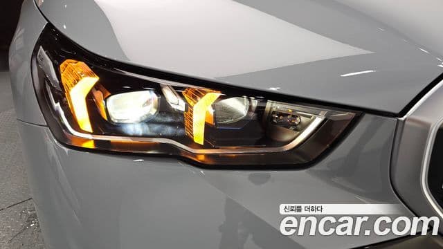 BMW 5 Series 2025 — Photo 5/34